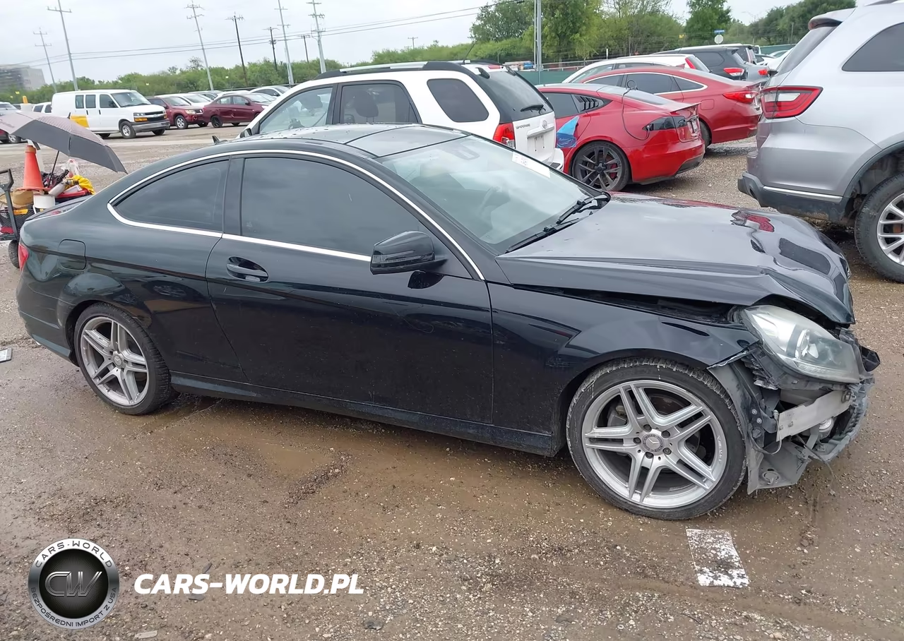 2015 Mercedes-Benz C 250 VIN:WDDGJ4HB5FG369242 - 13