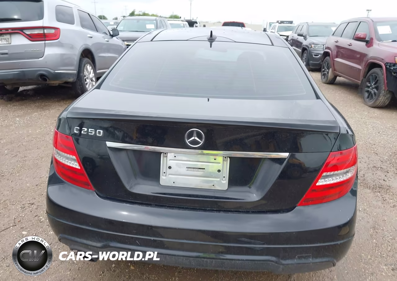 2015 Mercedes-Benz C 250 VIN:WDDGJ4HB5FG369242 - 16