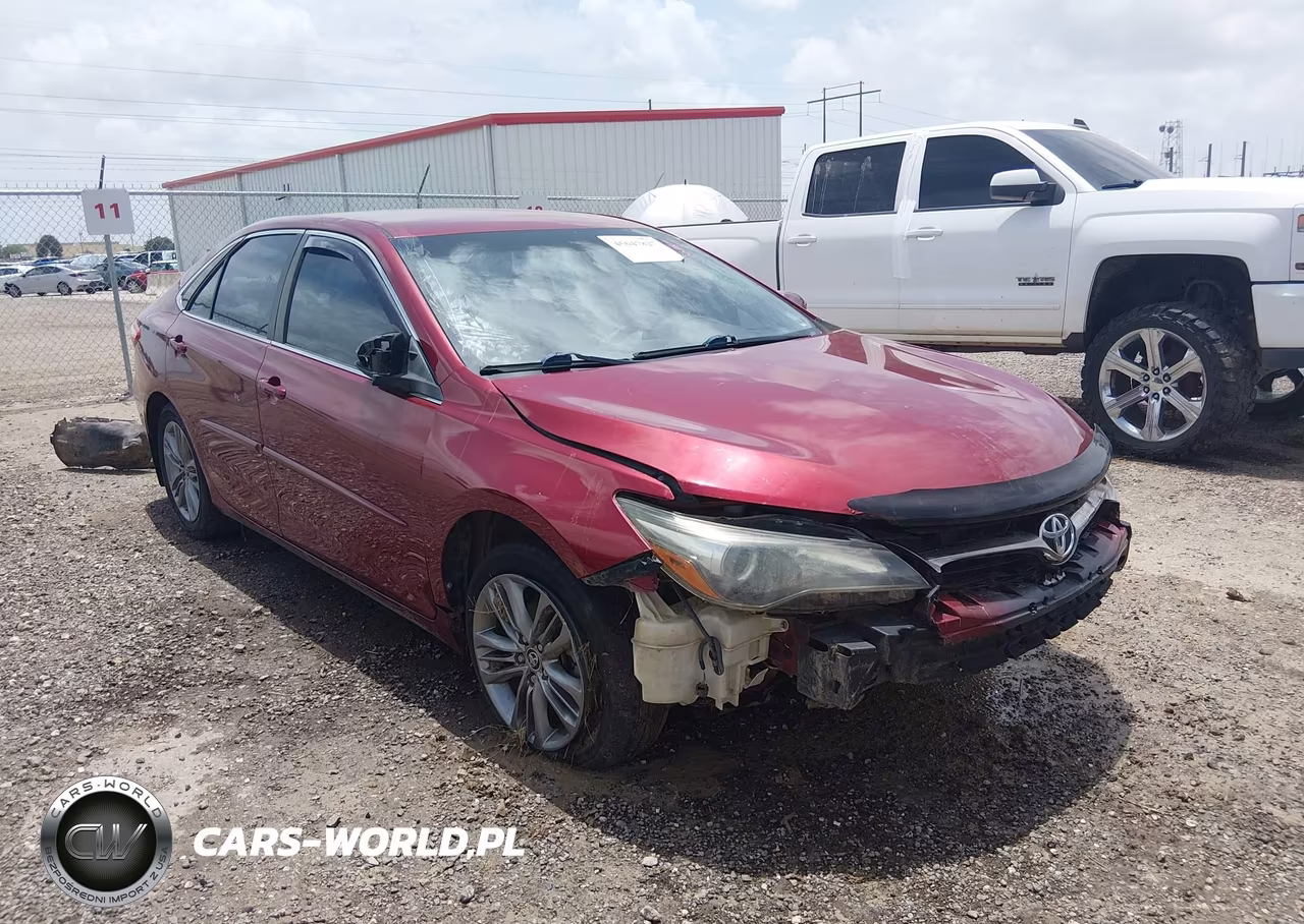 2015 Toyota Camry Xse