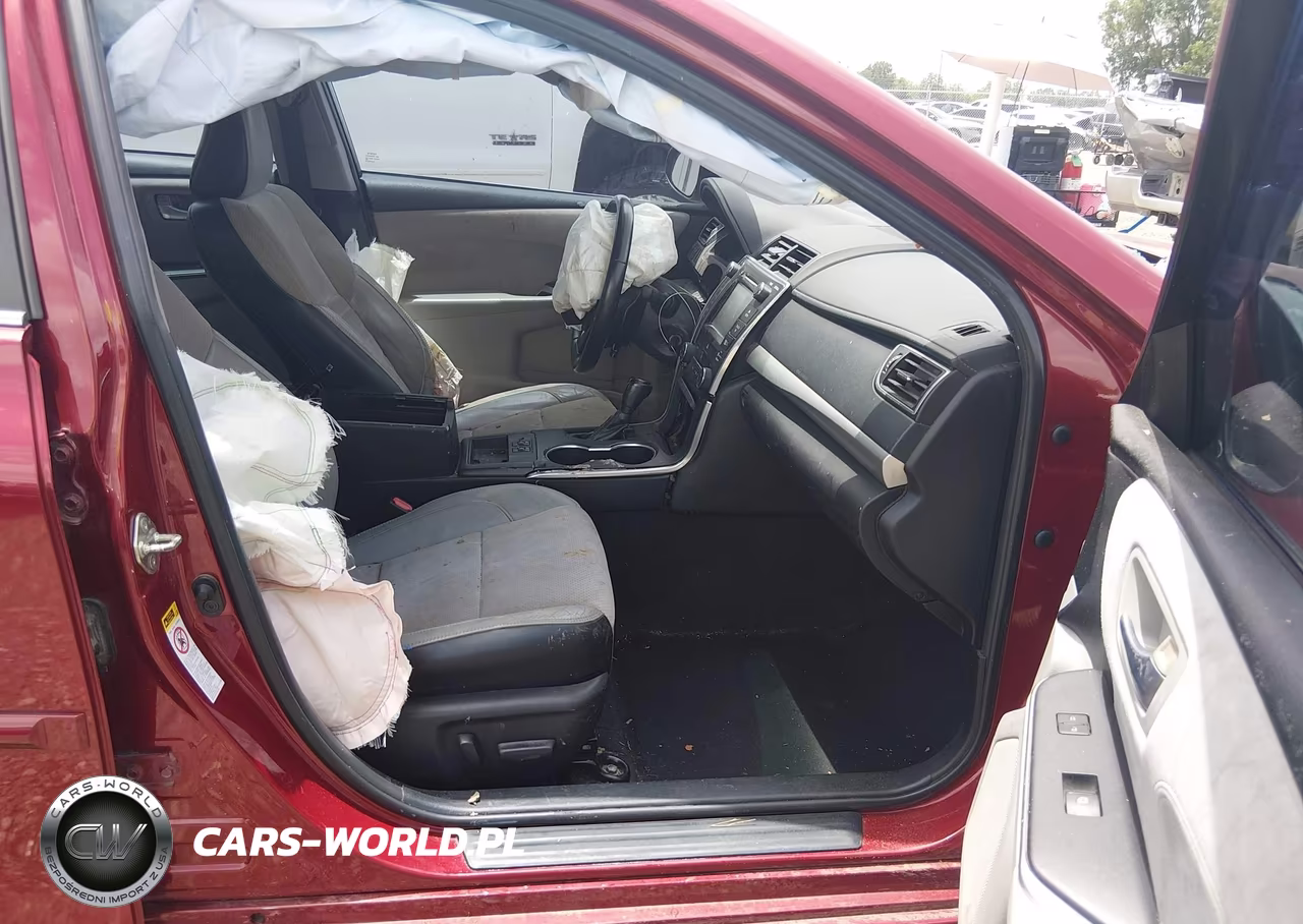 2015 Toyota Camry Xse VIN:4T1BF1FK6FU934067 - 5