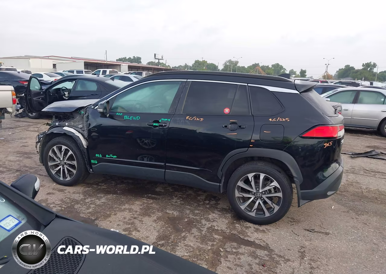 2022 Toyota Corolla Cross Xle VIN:7MUDAAAG8NV020278 - 14