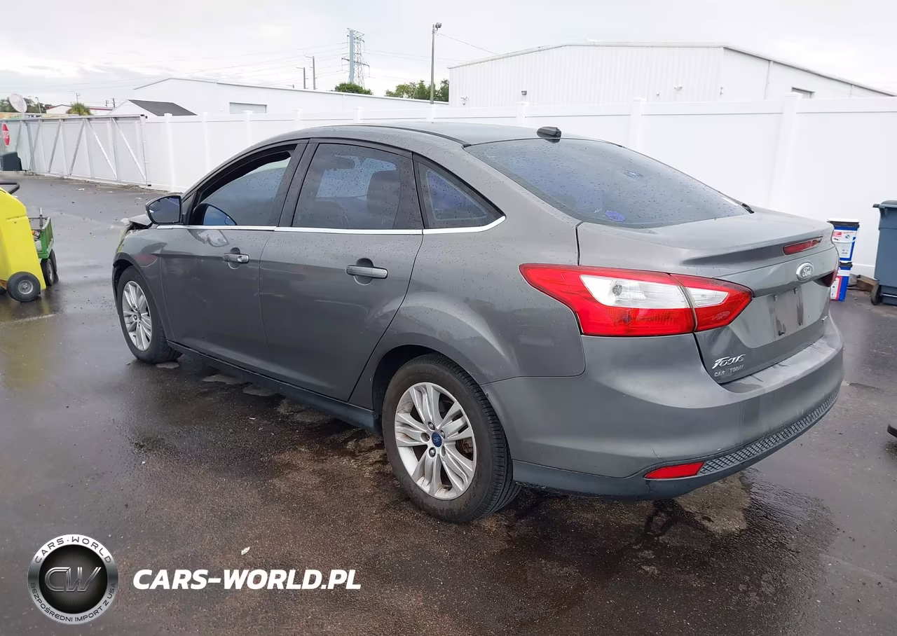 2012 Ford Focus Sel VIN:1FAHP3H26CL315299 - 3