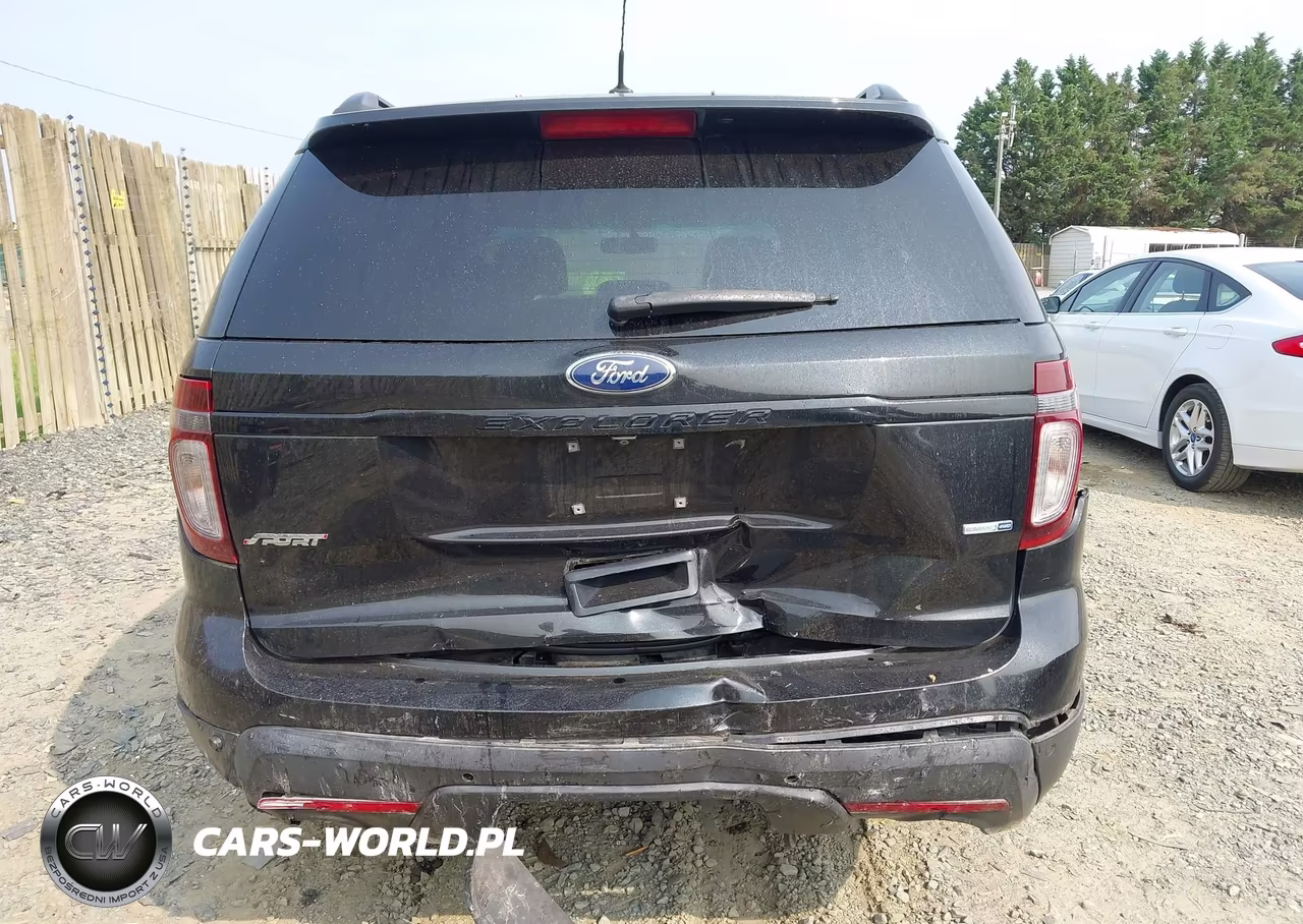 2015 Ford Explorer Sport VIN:1FM5K8GTXFGB71011 - 16