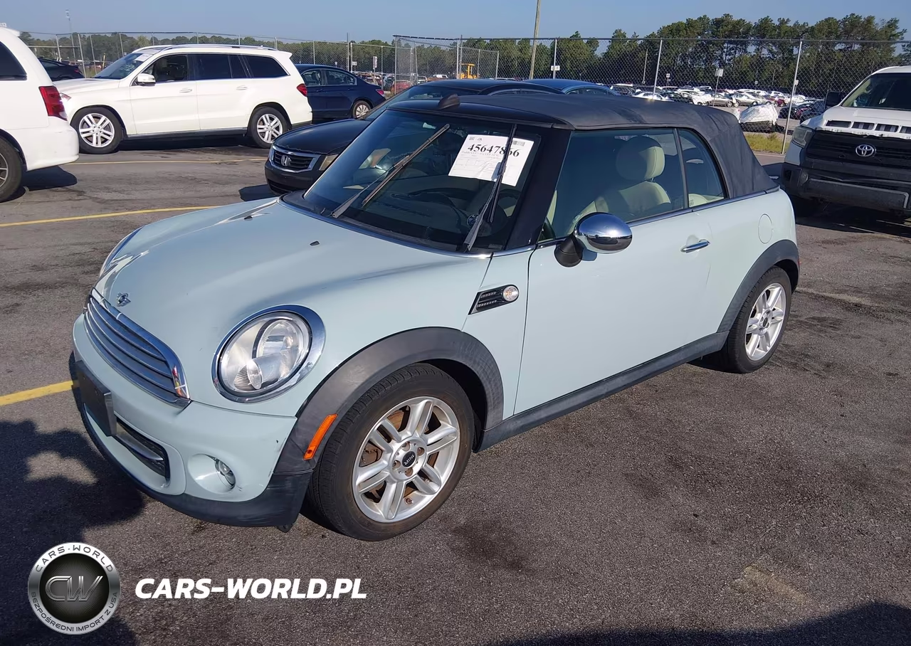 2013 Mini Convertible Cooper VIN:WMWZN3C50DT568123 - 2
