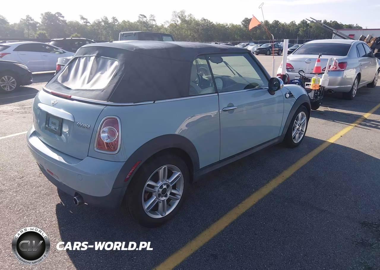 2013 Mini Convertible Cooper VIN:WMWZN3C50DT568123 - 4