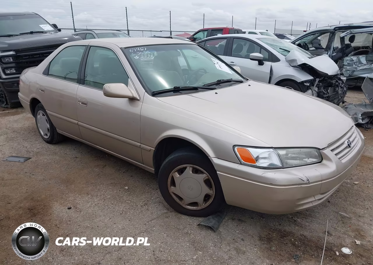 1999 Toyota Camry Ce