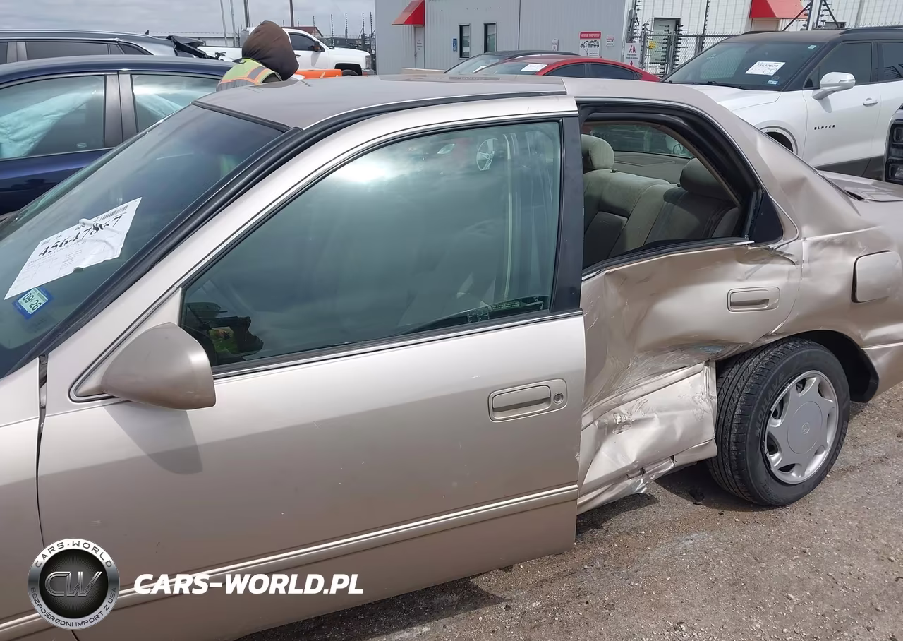 1999 Toyota Camry Ce VIN:4T1BG22K0XU424307 - 6