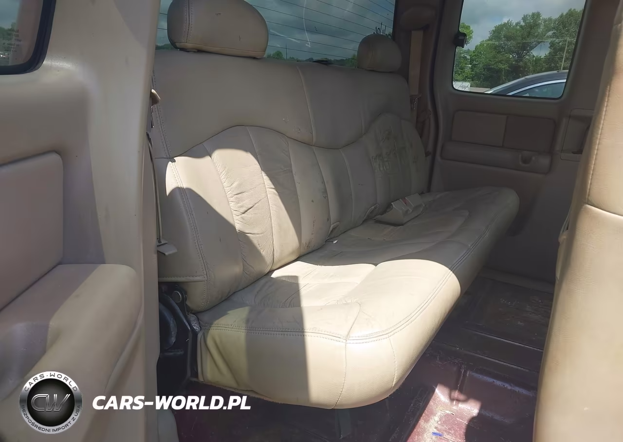 2002 Chevrolet Silverado 1500 Ls VIN:2GCEC19V921107671 - 8