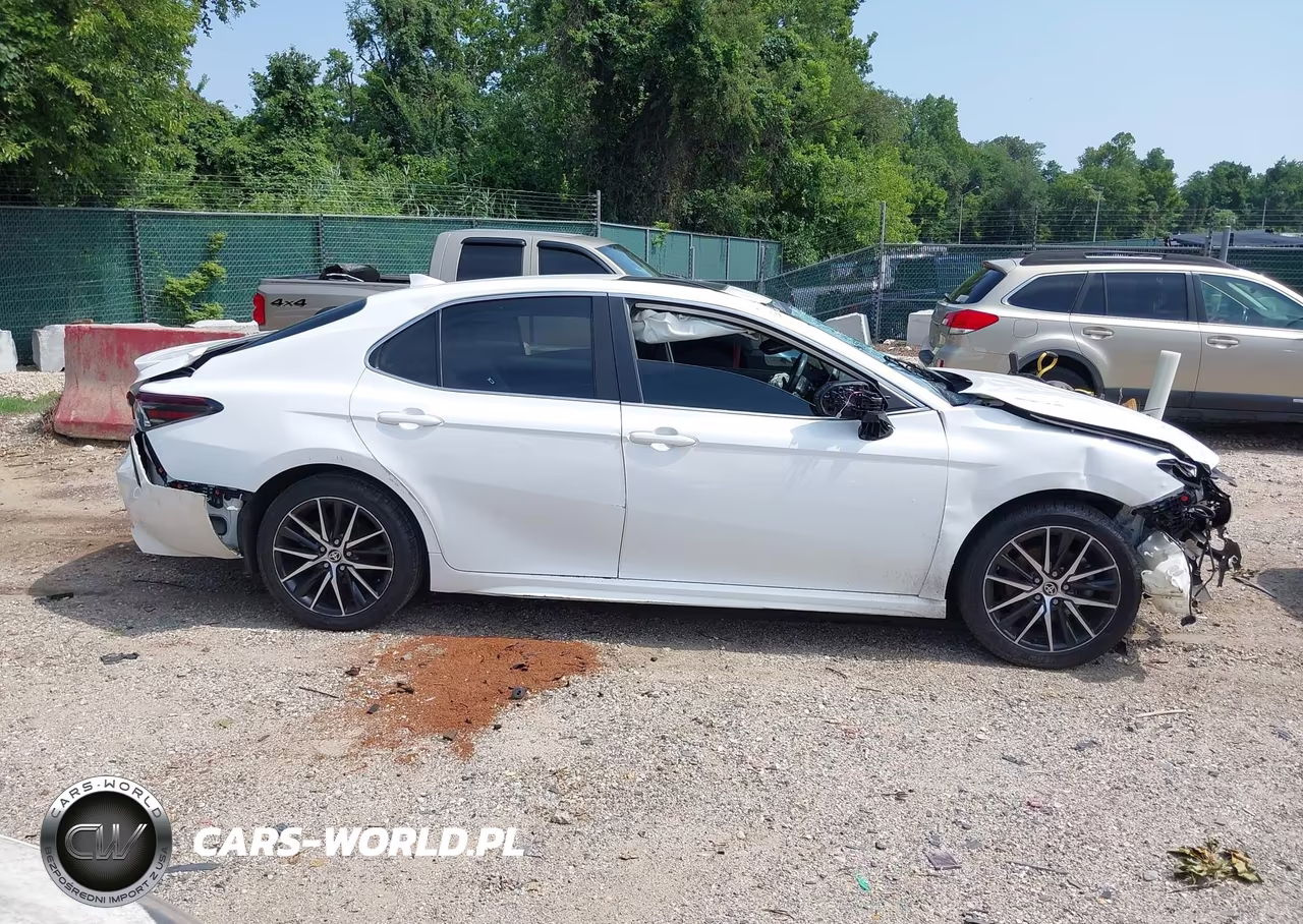2021 Toyota Camry Se VIN:4T1T11AK3MU556703 - 13