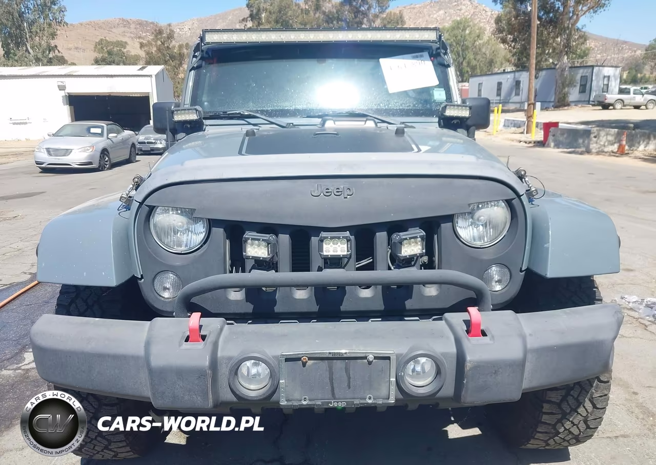 2014 Jeep Wrangler Unlimited Sahara VIN:1C4BJWEGXEL284029 - 12