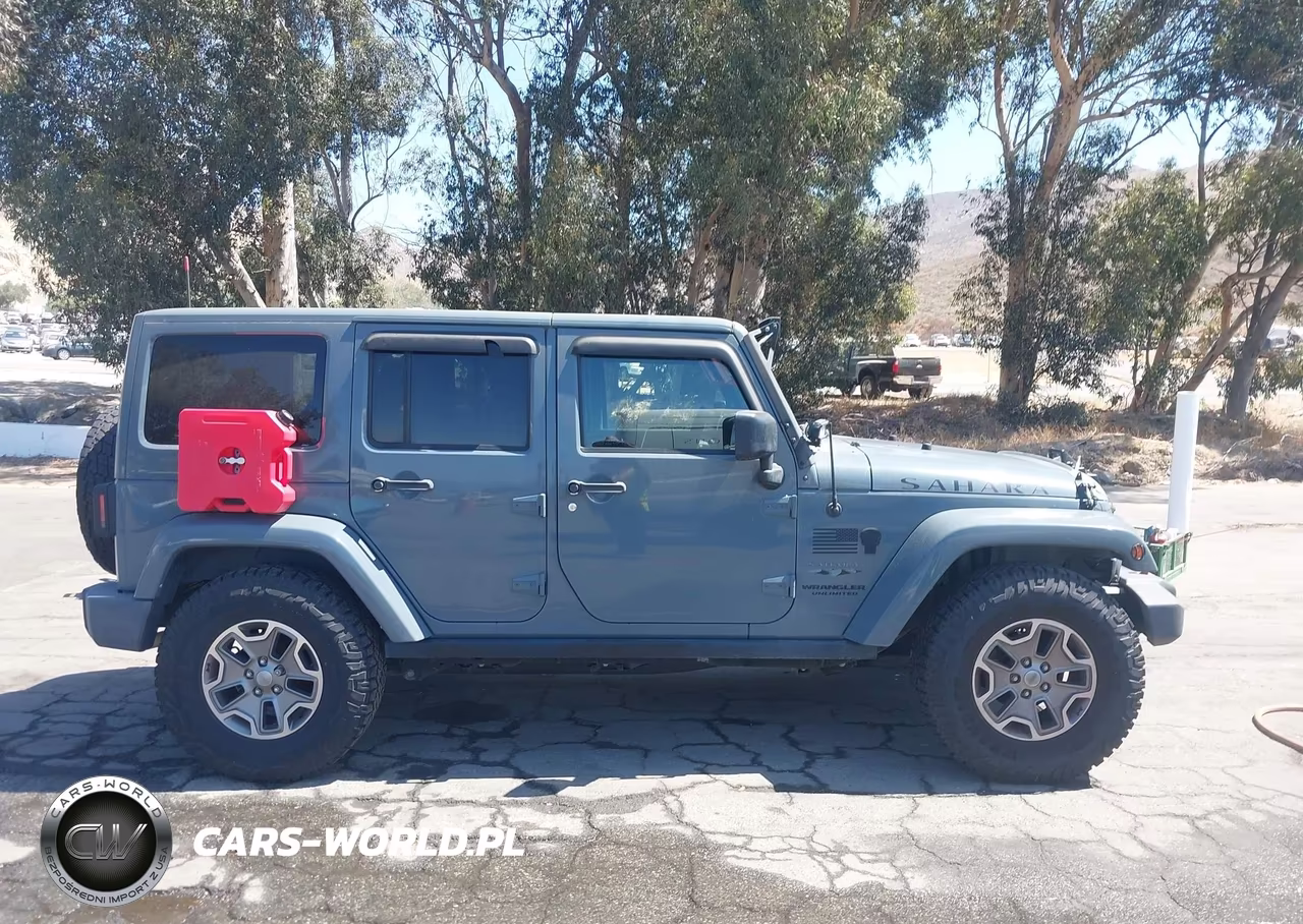 2014 Jeep Wrangler Unlimited Sahara VIN:1C4BJWEGXEL284029 - 13