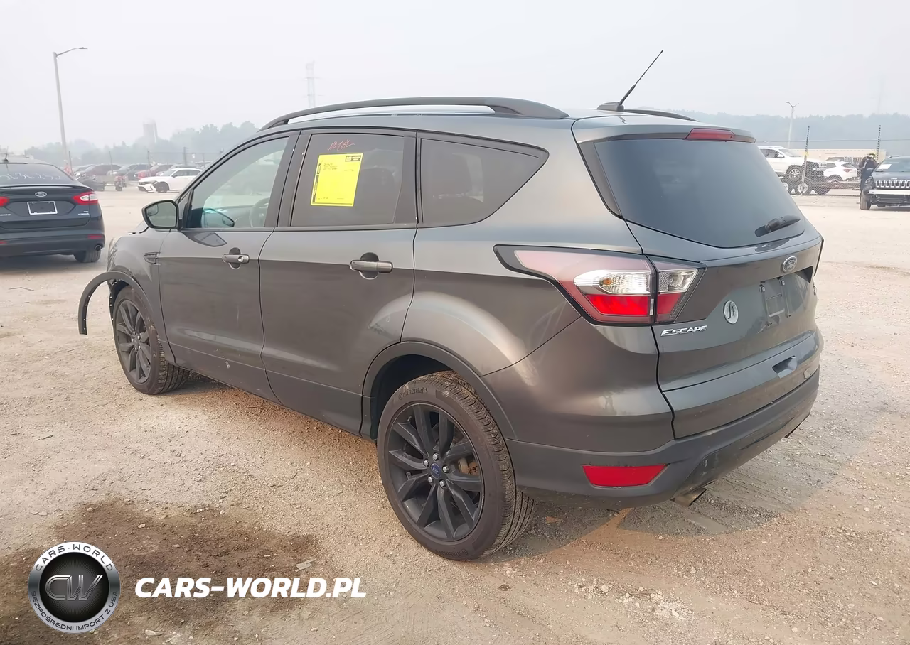 2017 Ford Escape Se VIN:1FMCU9GD0HUE02907 - 3