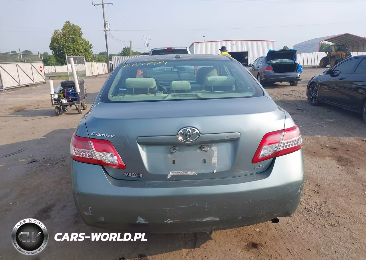 2011 Toyota Camry Le VIN:4T1BF3EK4BU593257 - 17