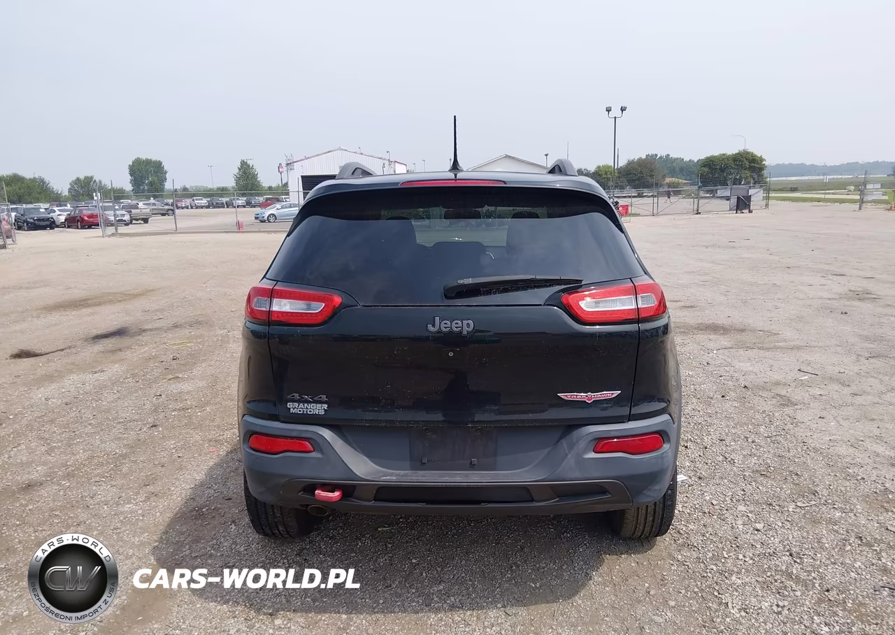 2014 Jeep Cherokee Trailhawk VIN:1C4PJMBBXEW311179 - 16