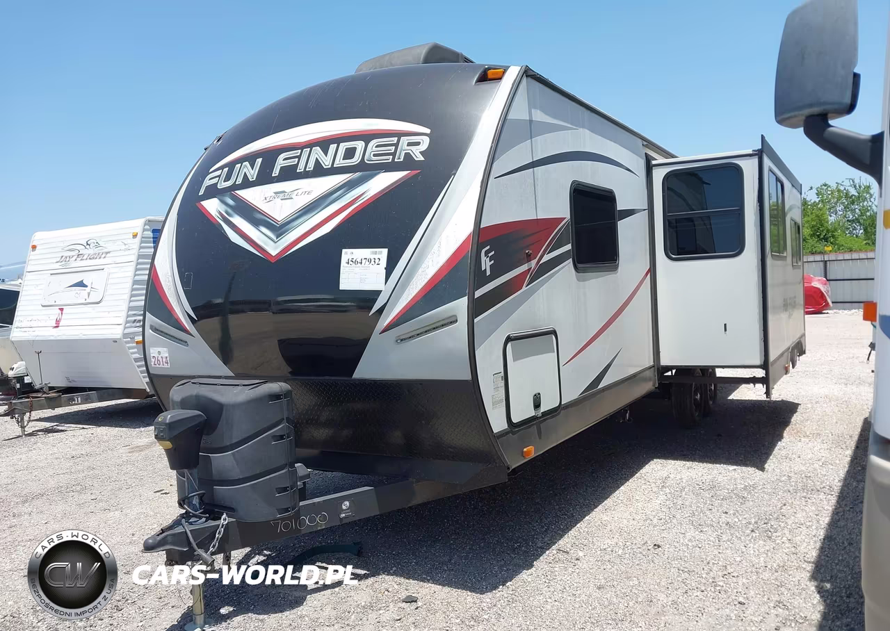 2018 Cruiser Fun Finder 27Vh VIN:5RXAB3226J1368951 - 2