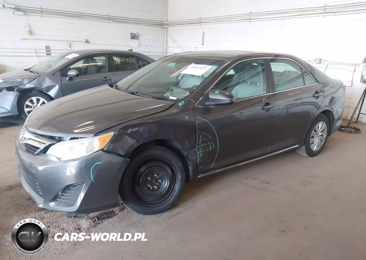 2013 Toyota Camry Le VIN:4T1BF1FK1DU690258 - 2