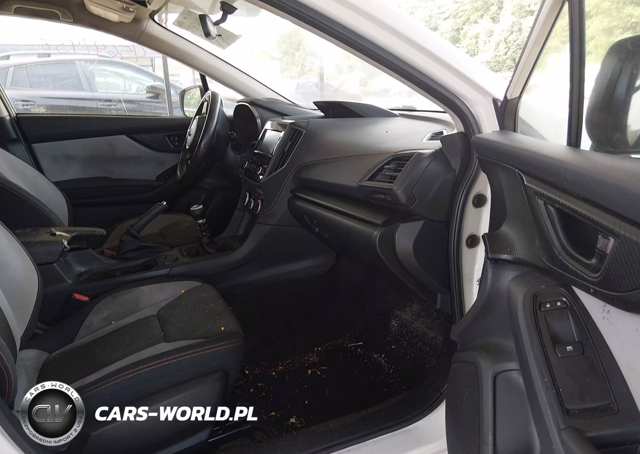 2022 Subaru Crosstrek Premium VIN:JF2GTACC1N9233732 - 5