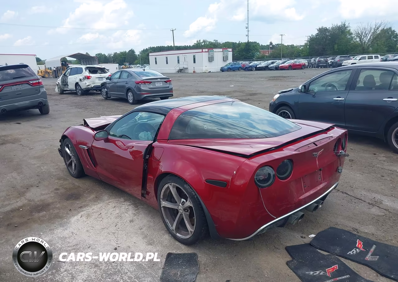 2010 Chevrolet Corvette Grand Sport VIN:1G1YW2DW7A5103134 - 3