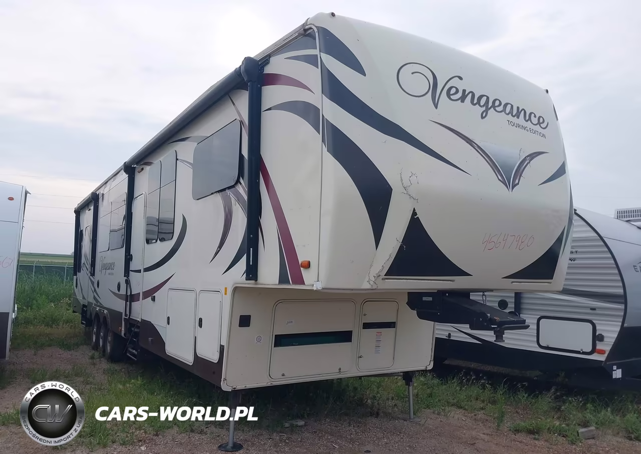 2016 Forest River Vengeance Touring To – zdjęcie 1 z 17