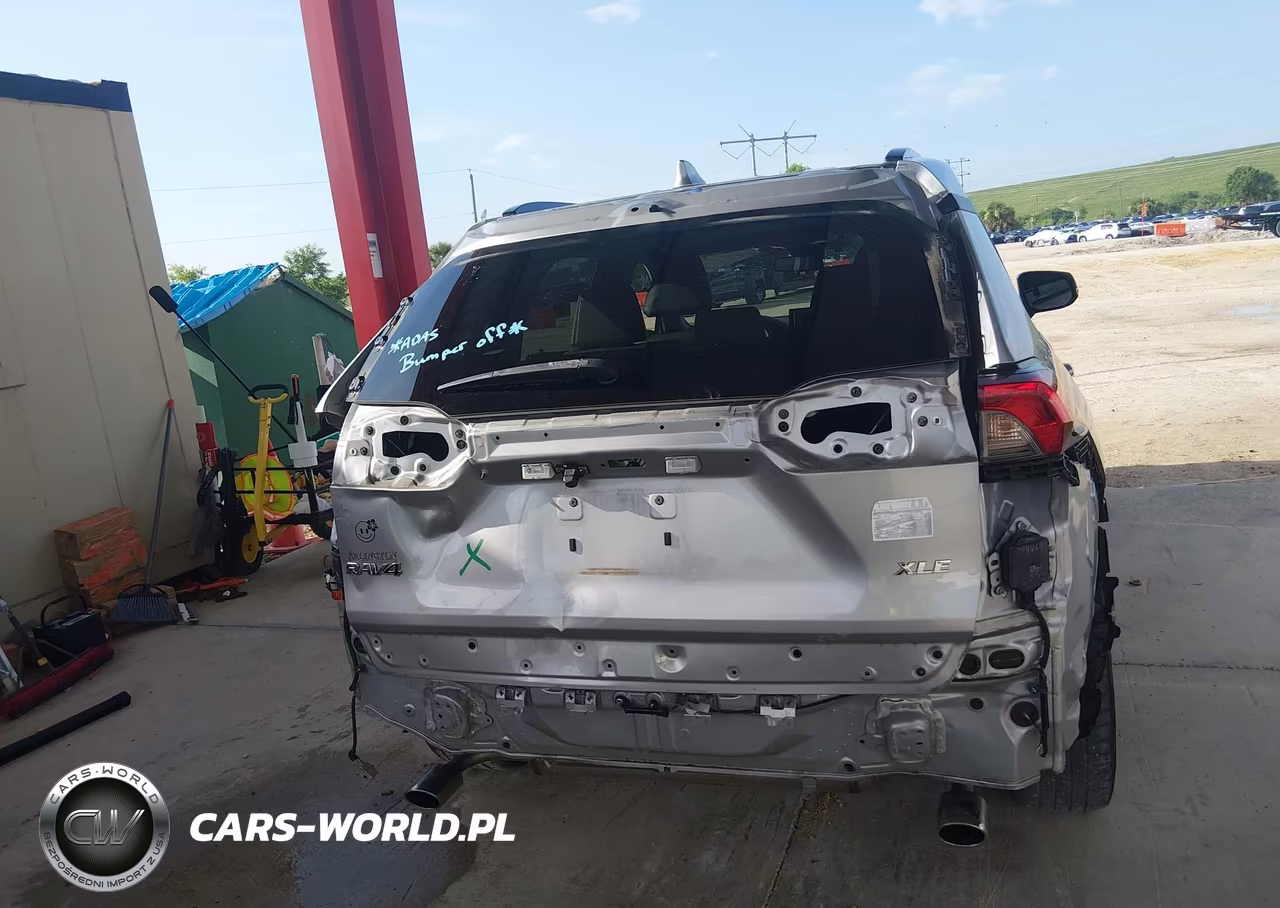 2021 Toyota Rav4 Xle Premium VIN:2T3C1RFV8MW108577 - 17