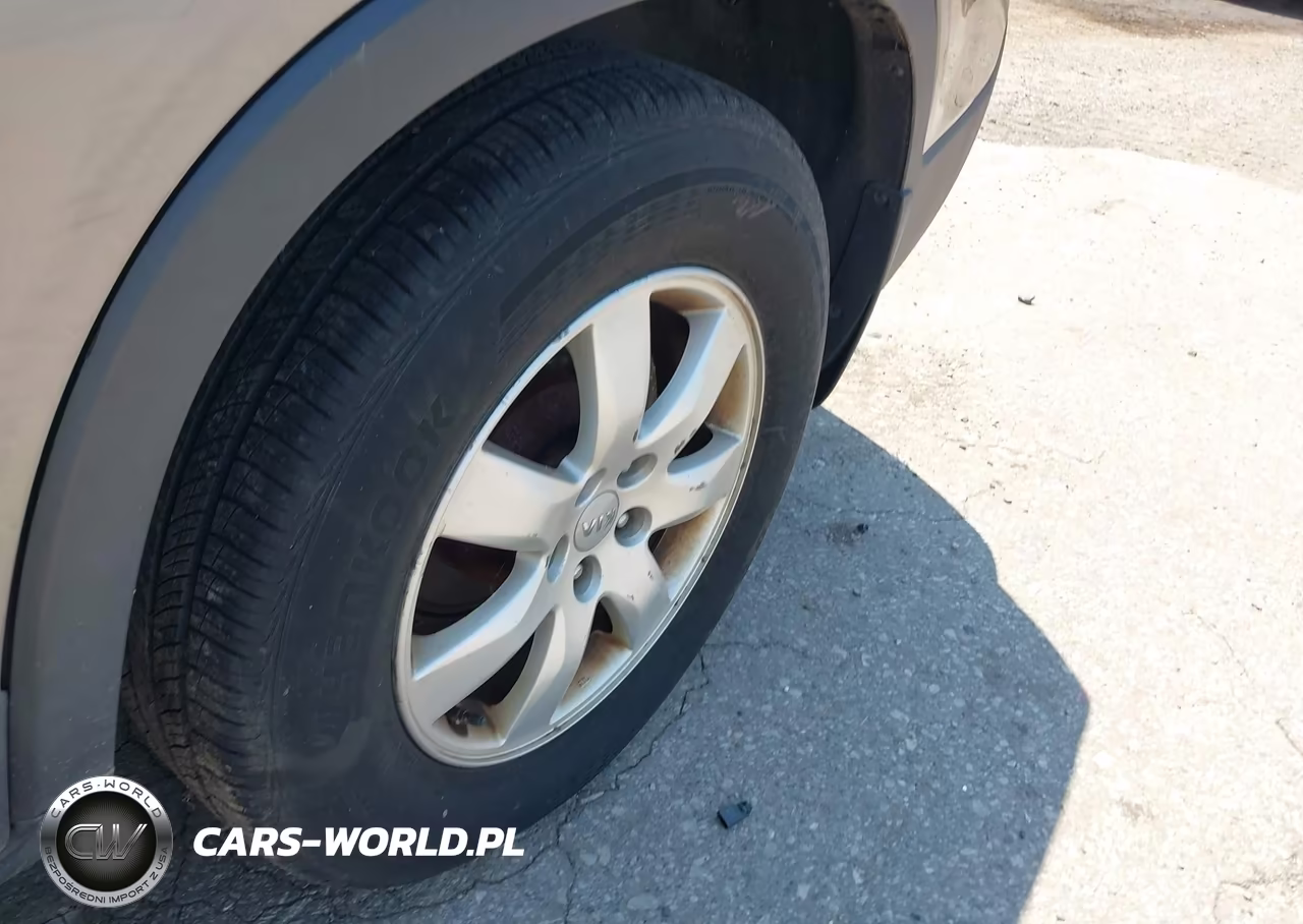 2013 Kia Sorento Lx VIN:5XYKT3A63DG385526 - 12
