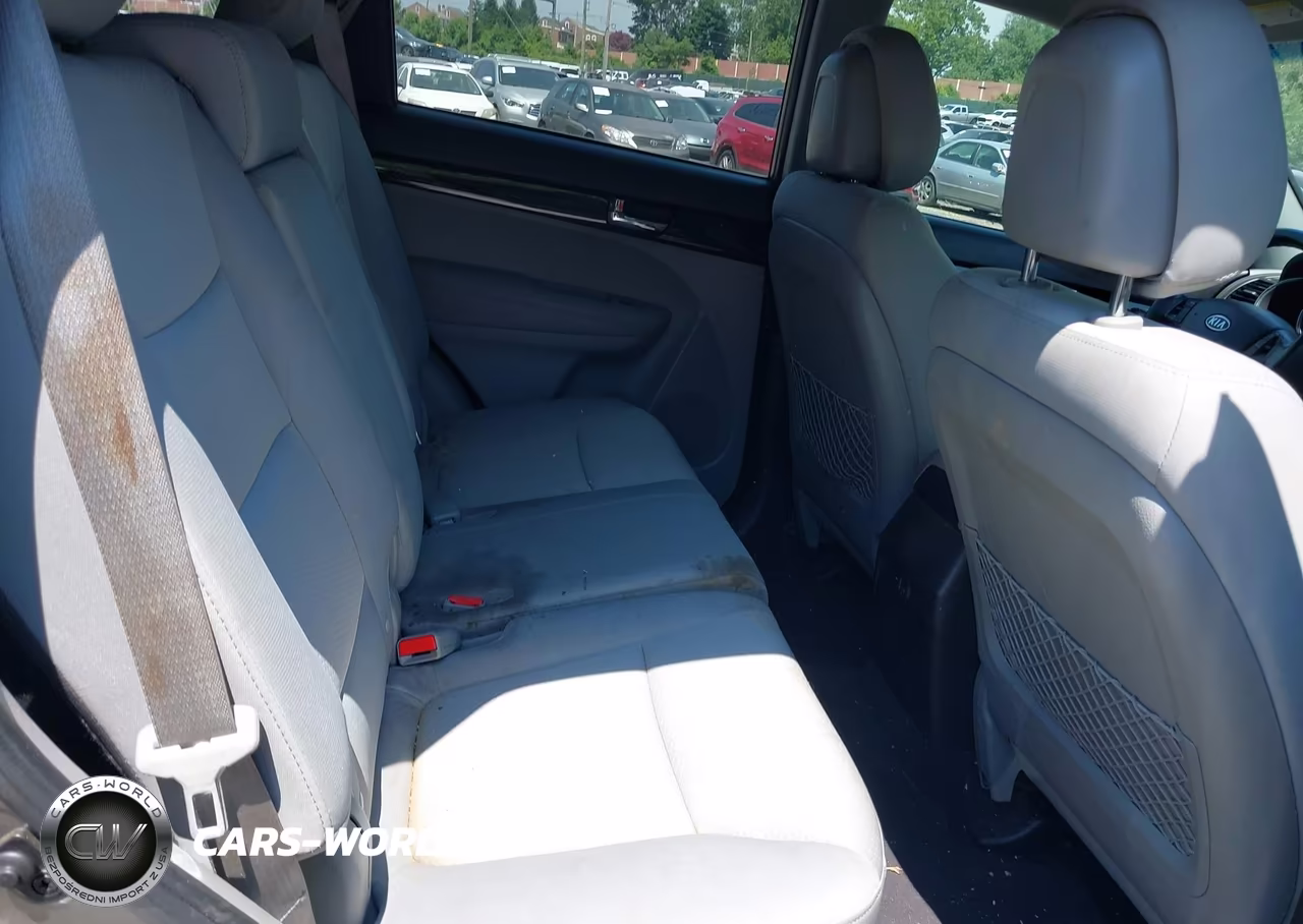 2013 Kia Sorento Lx VIN:5XYKT3A63DG385526 - 8