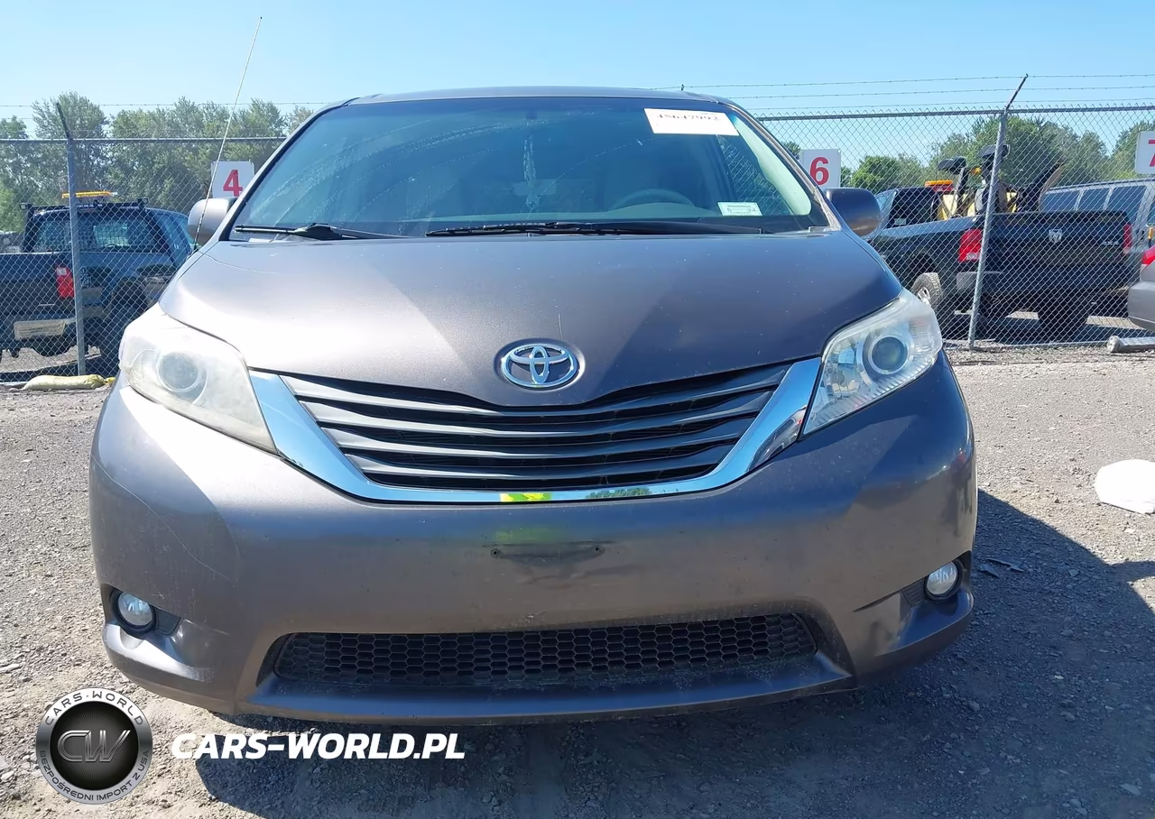 2013 Toyota Sienna Xle 7 Passenger VIN:5TDDK3DC5DS065916 - 12