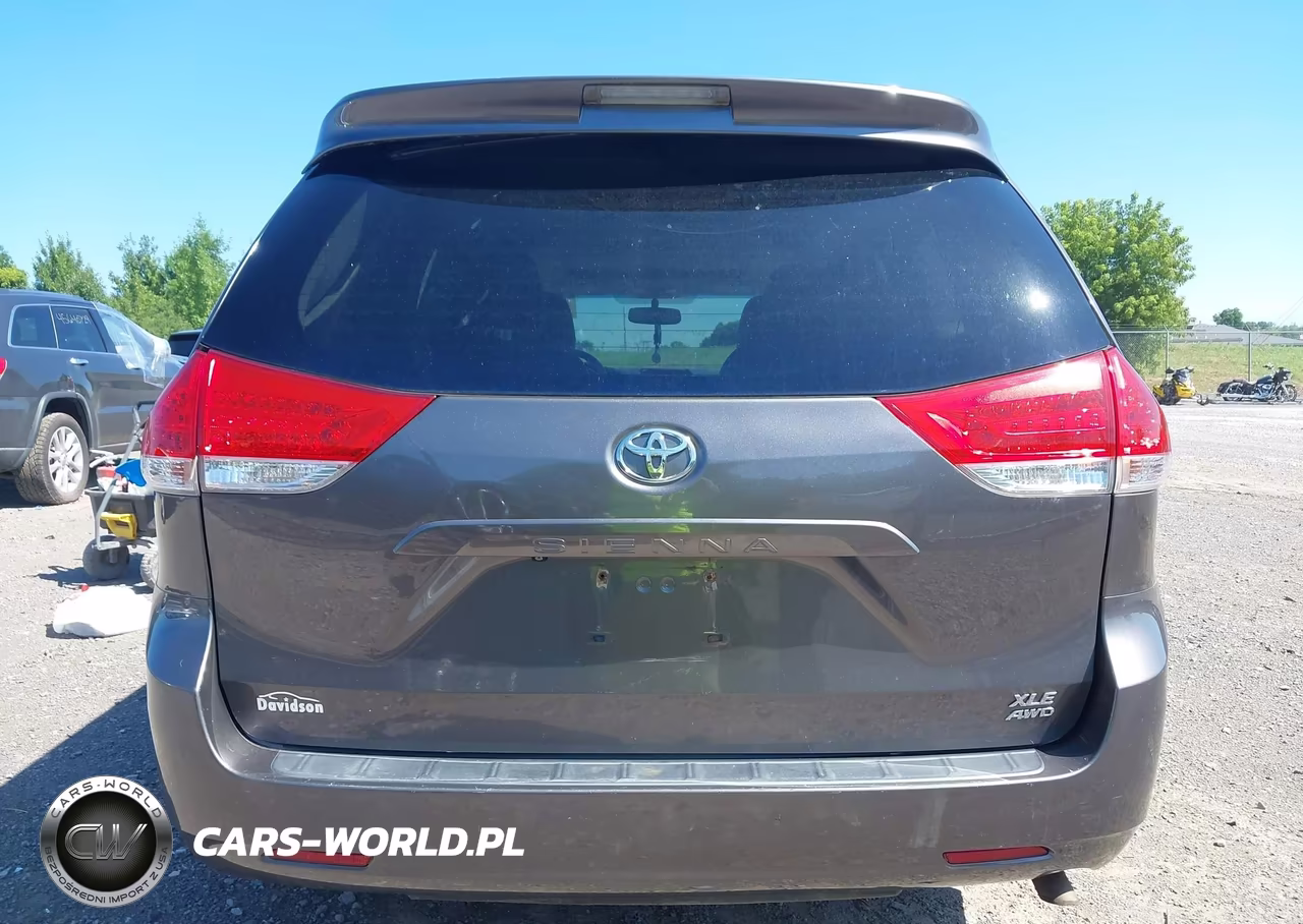 2013 Toyota Sienna Xle 7 Passenger VIN:5TDDK3DC5DS065916 - 16