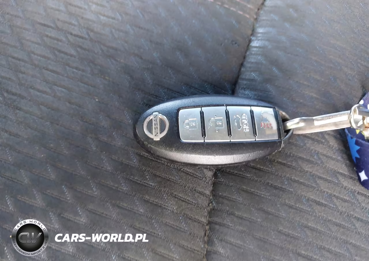 2015 Nissan Sentra Sr VIN:3N1AB7AP3FY335631 - 11