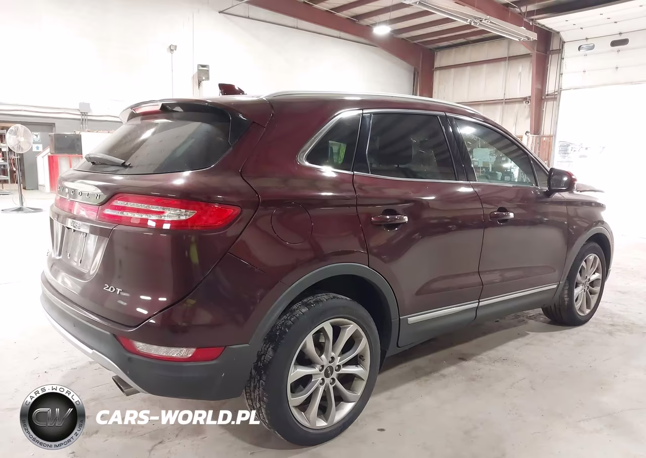 2017 Lincoln Mkc Select VIN:5LMCJ2C97HUL03743 - 4