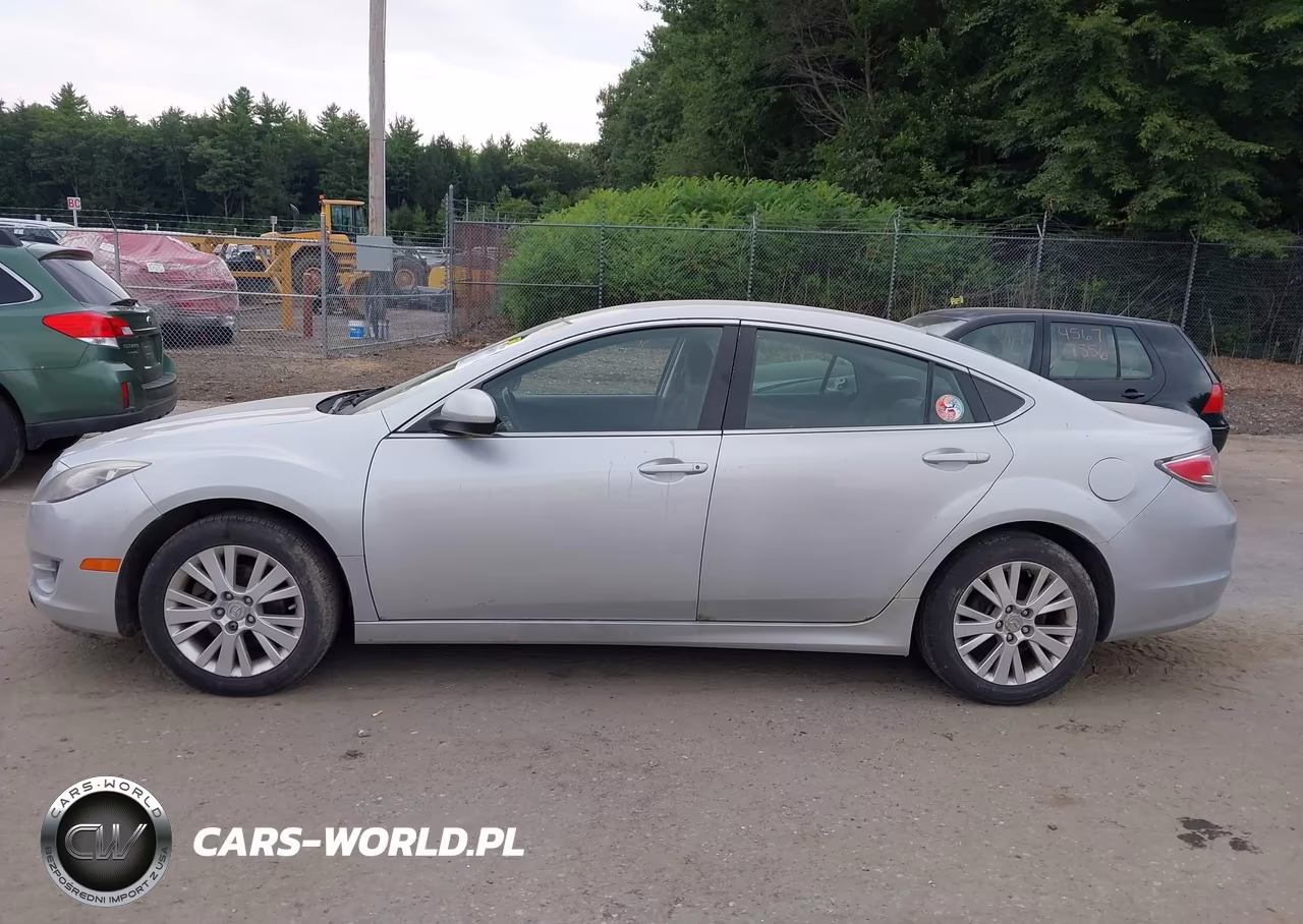 2010 Mazda Mazda6 I Touring VIN:1YVHZ8CH2A5M44780 - 12