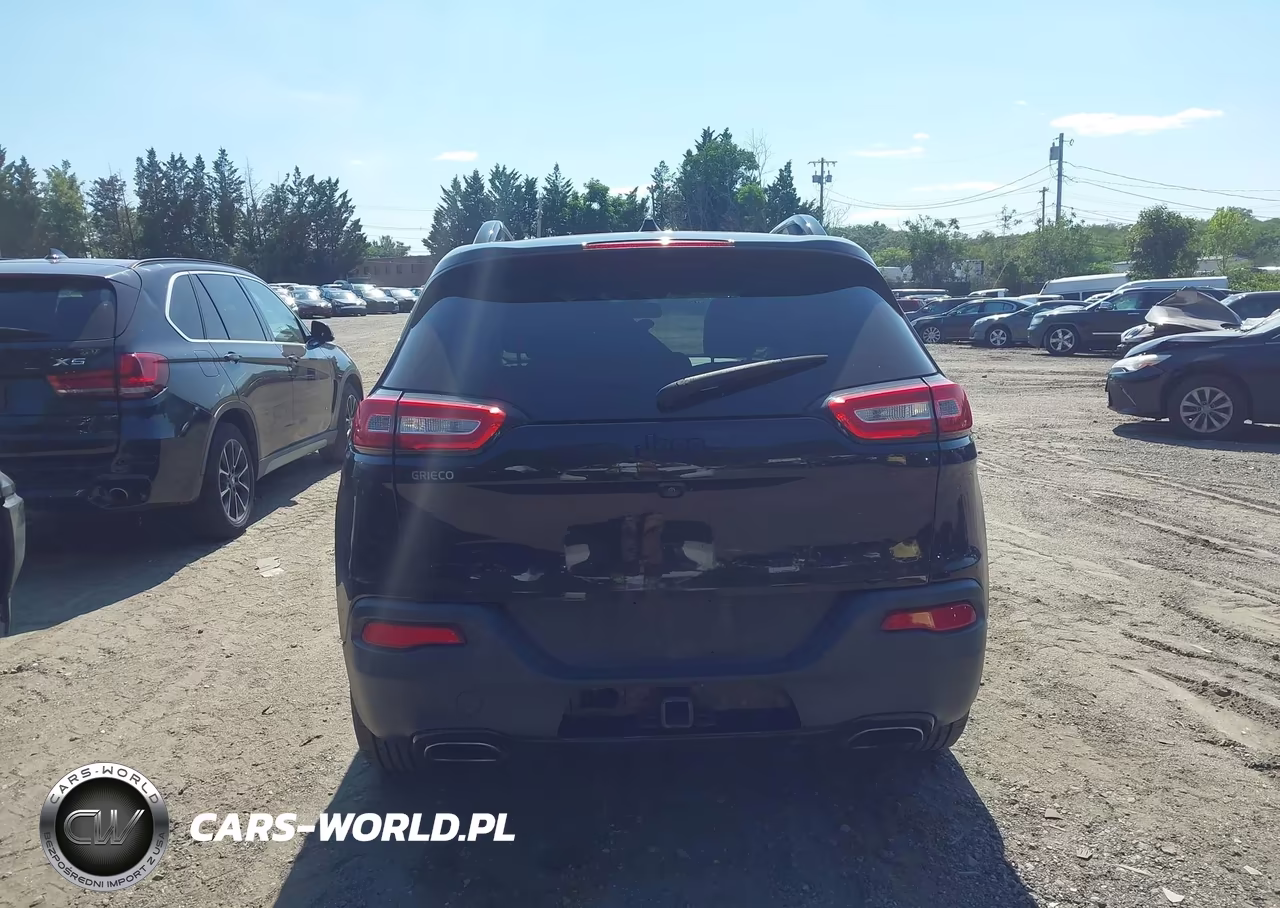 2016 Jeep Cherokee Altitude VIN:1C4PJMCS9GW227047 - 16