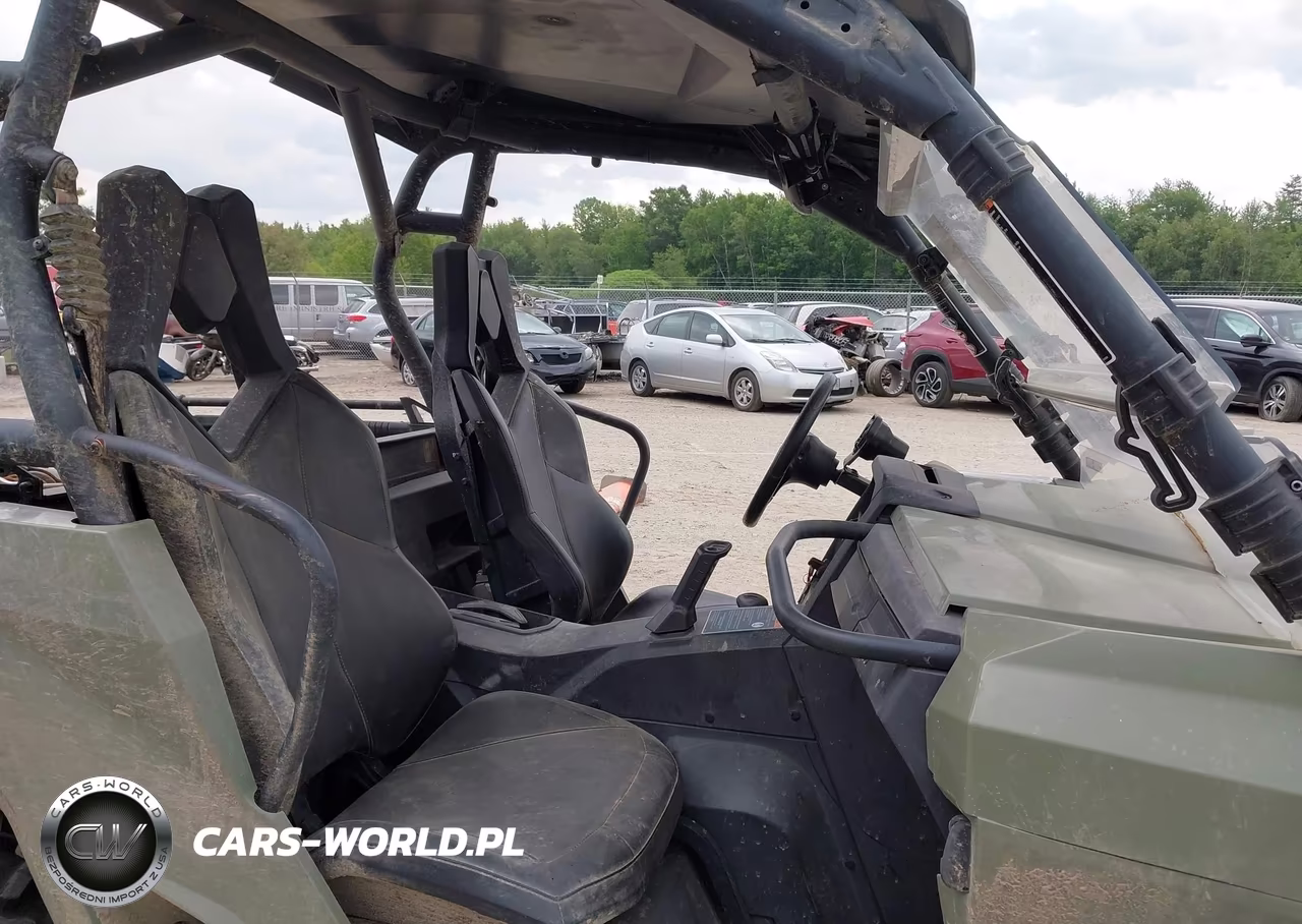 2019 Can-Am Commander 800R-800R Dps VIN:3JBKGAN27KJ000117 - 5