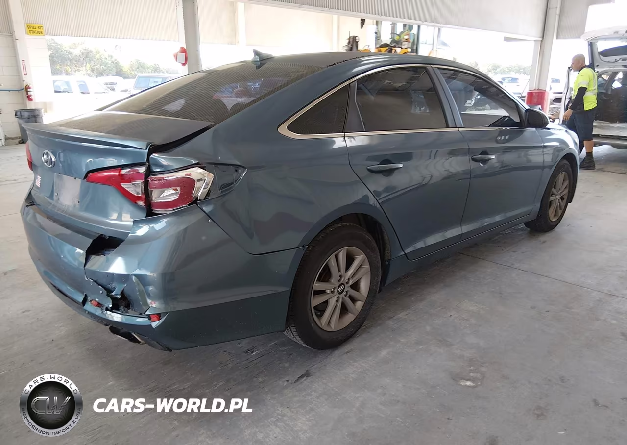2015 Hyundai Sonata Se VIN:5NPE24AF5FH154192 - 4