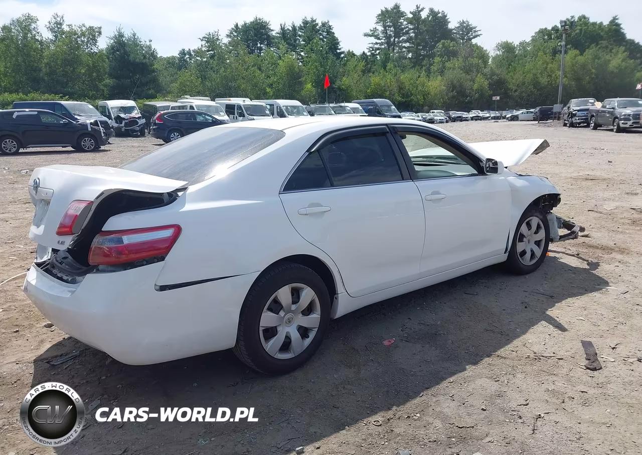 2007 Toyota Camry Le VIN:4T1BE46KX7U694656 - 4