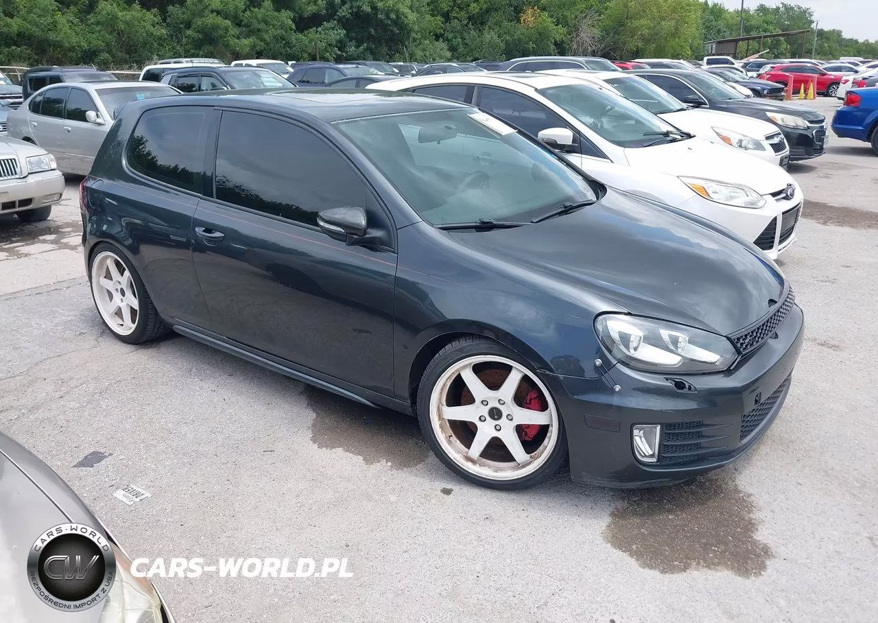 2010 Volkswagen Gti 2-Door