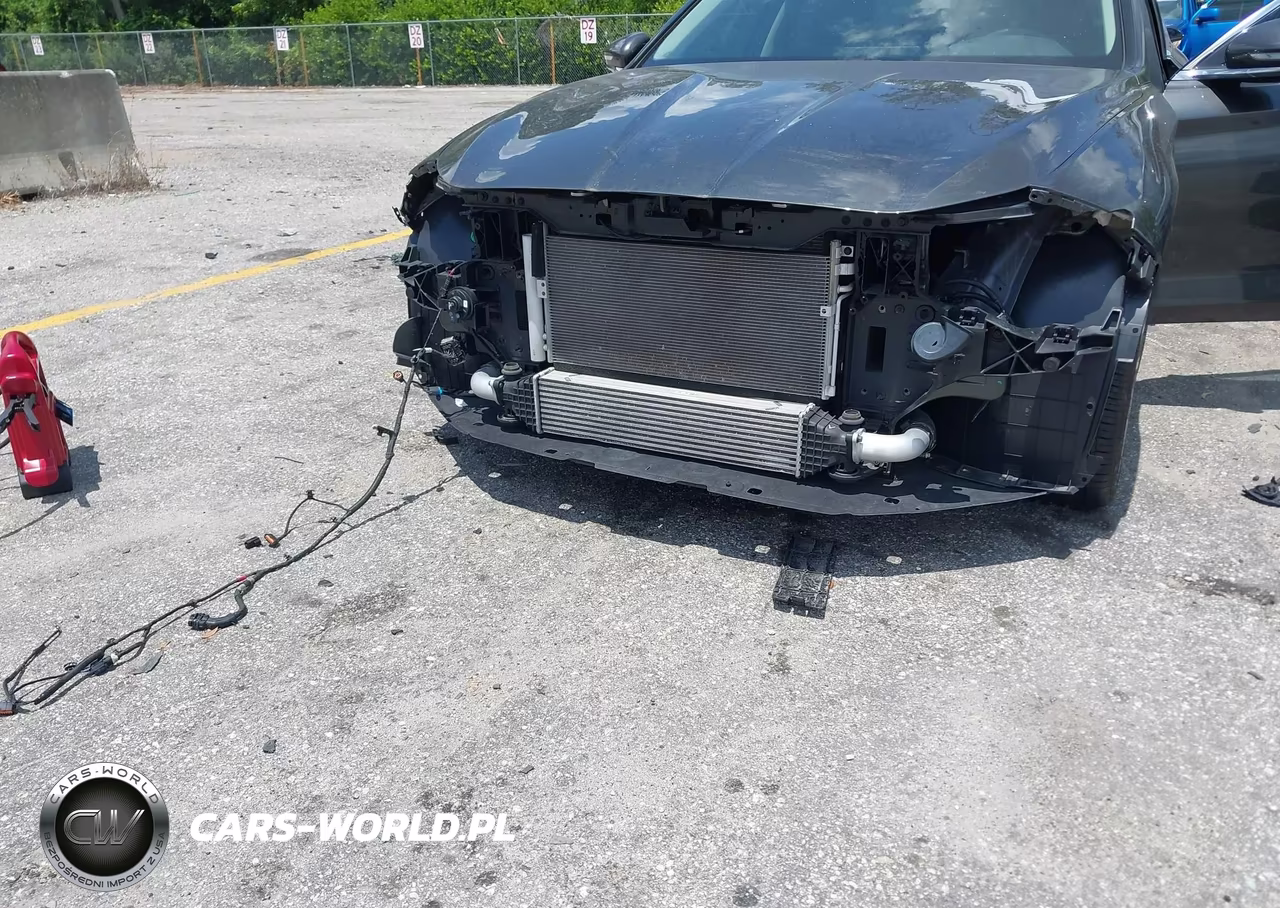 2023 Genesis G70 2.0T Rwd VIN:KMTG34TAXPU106803 - 6
