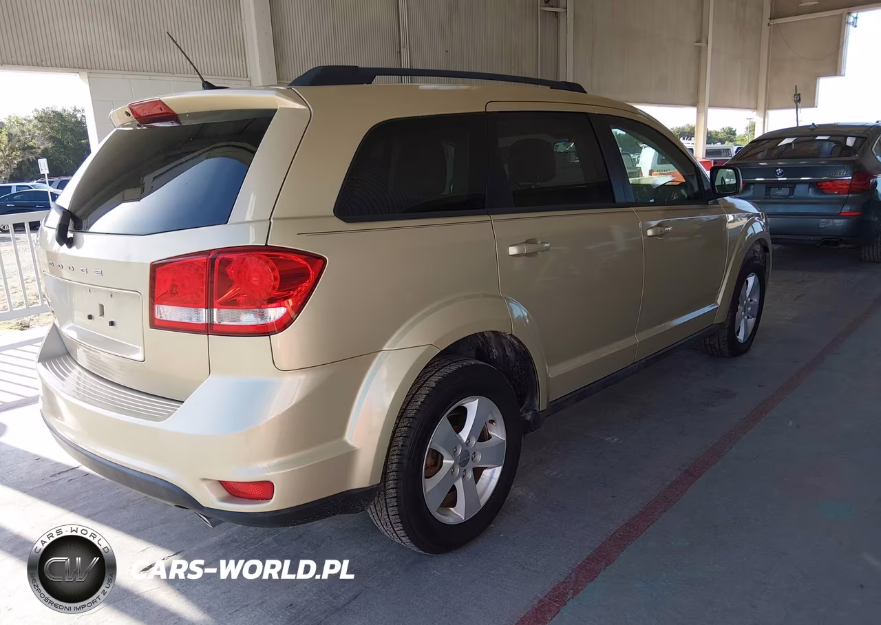 2011 Dodge Journey Mainstreet VIN:3D4PG1FG1BT554662 - 4