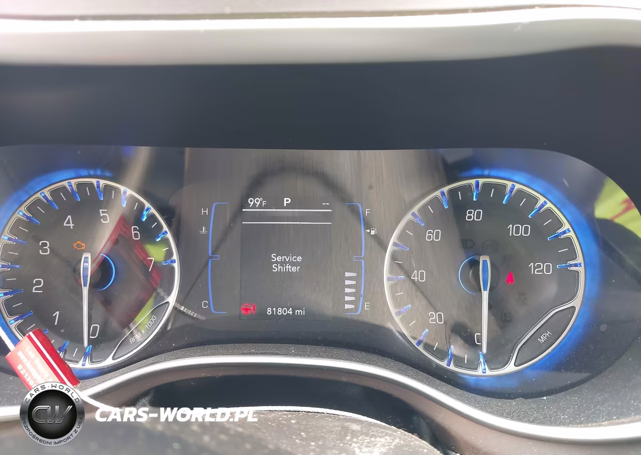 2019 Chrysler Pacifica Touring Plus VIN:2C4RC1FG7KR516177 - 7