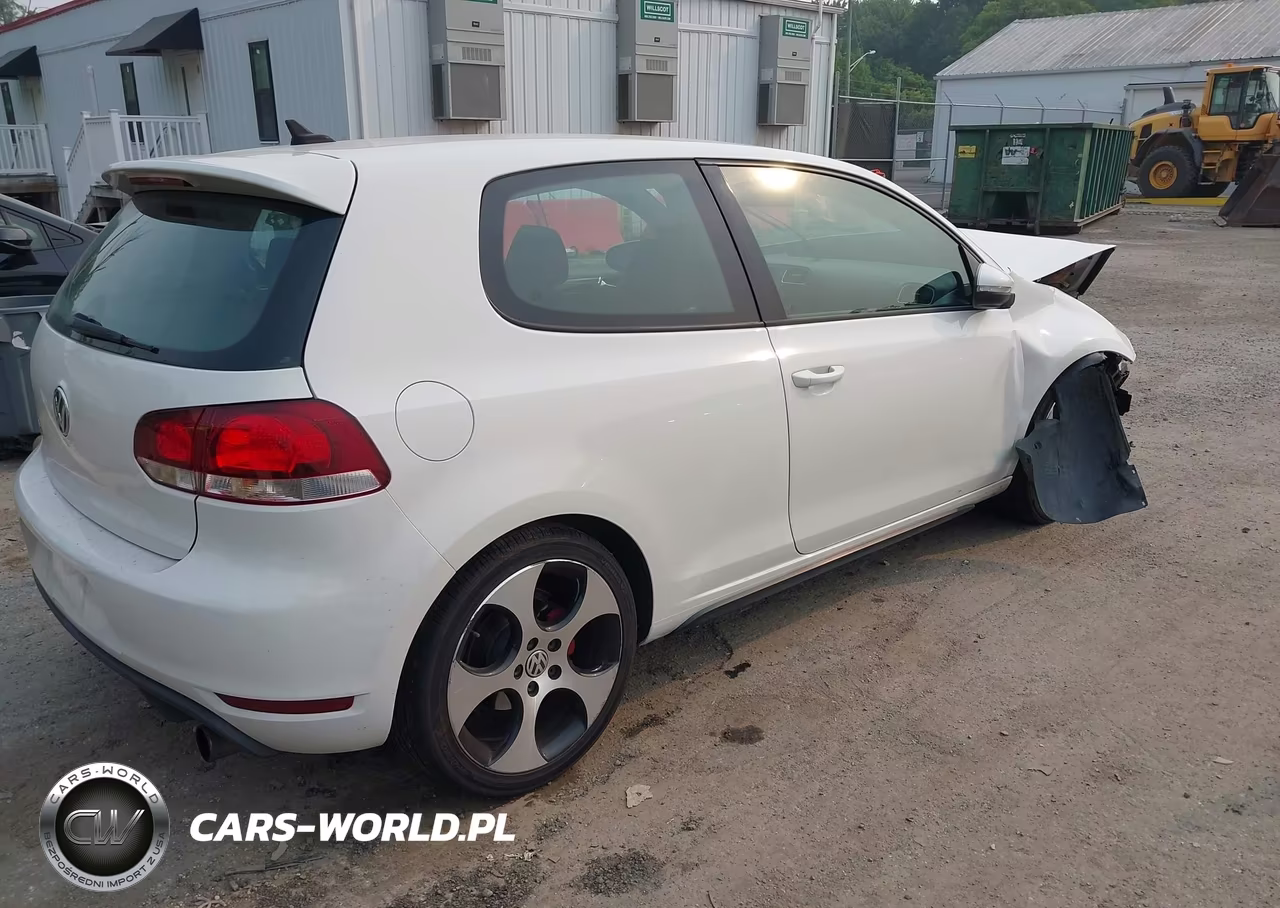 2013 Volkswagen Gti 2-Door VIN:WVWED7AJ4DW116394 - 4