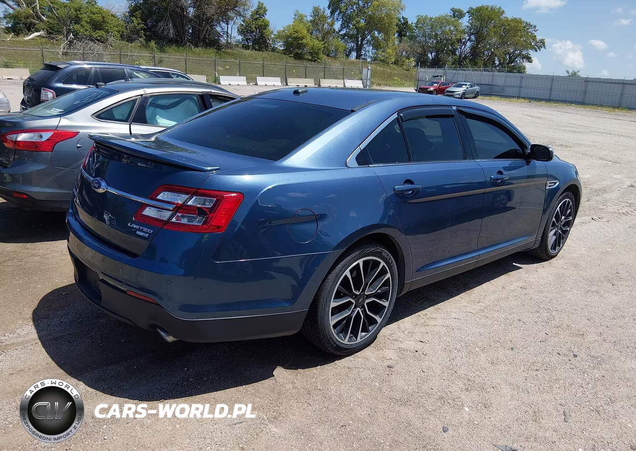 2019 Ford Taurus Limited VIN:1FAHP2J85KG119435 - 4