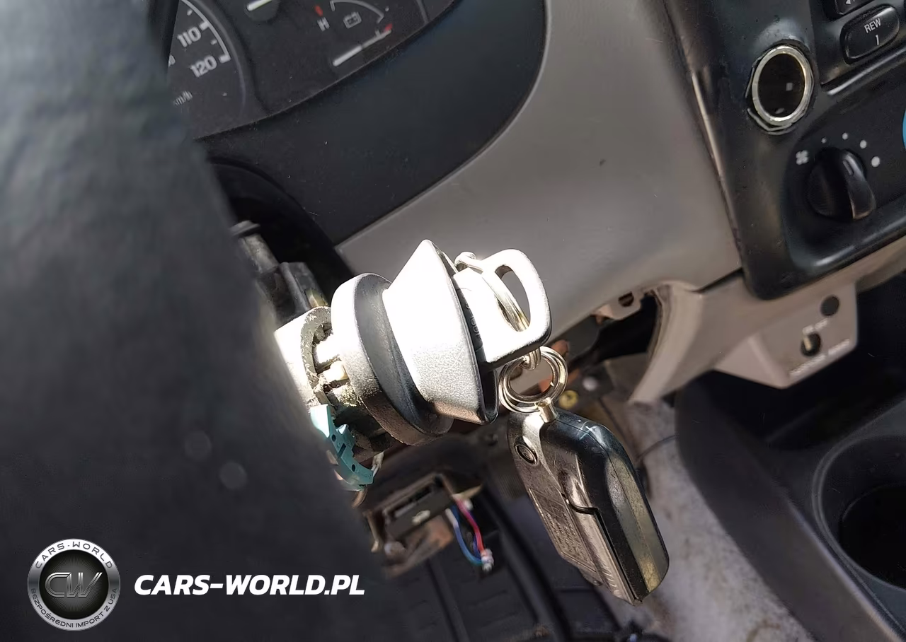 1998 Ford Ranger Splash-Xl-Xlt VIN:1FTZR15U3WPA09998 - 11