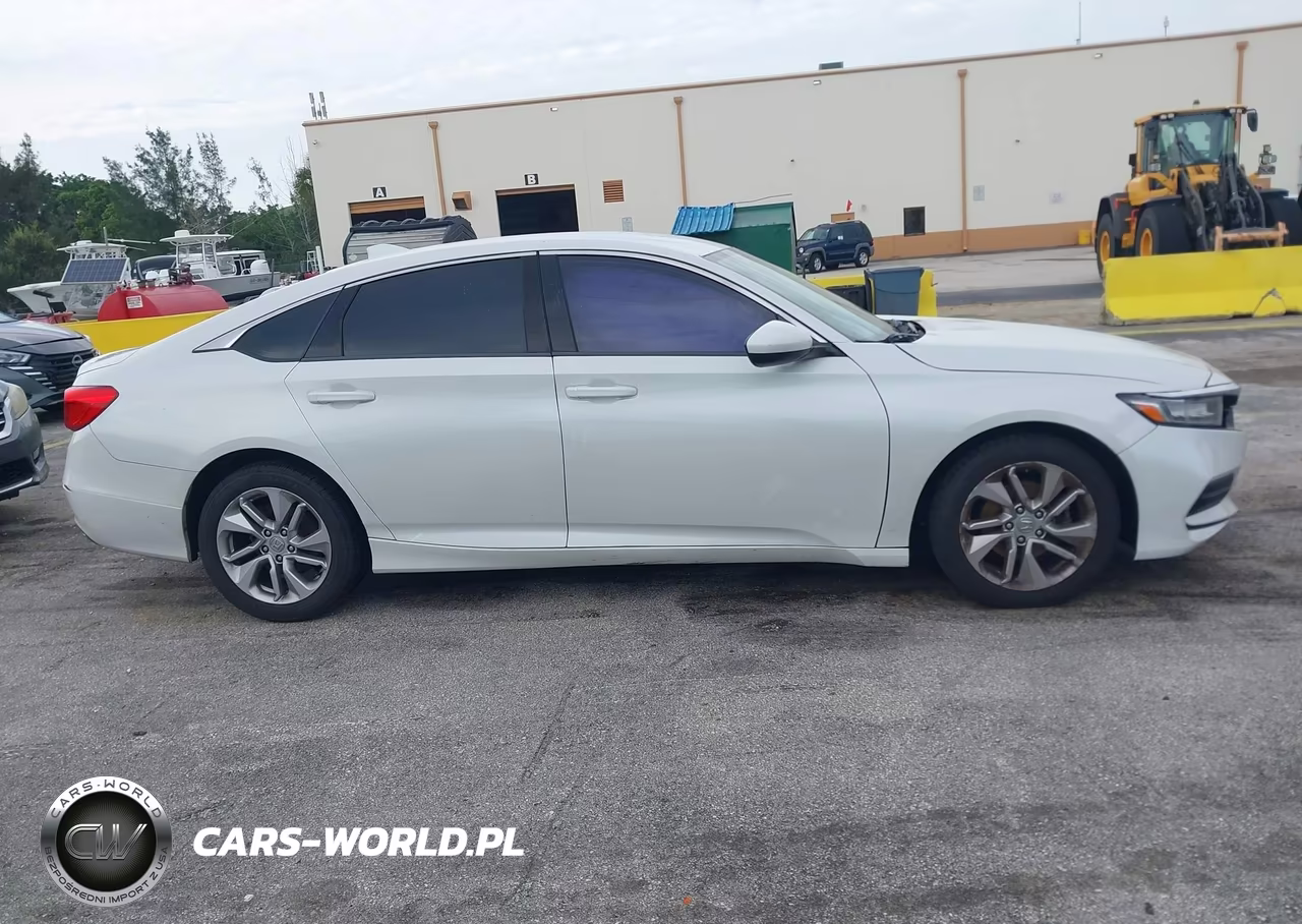 2018 Honda Accord Lx VIN:1HGCV1F15JA261626 - 13