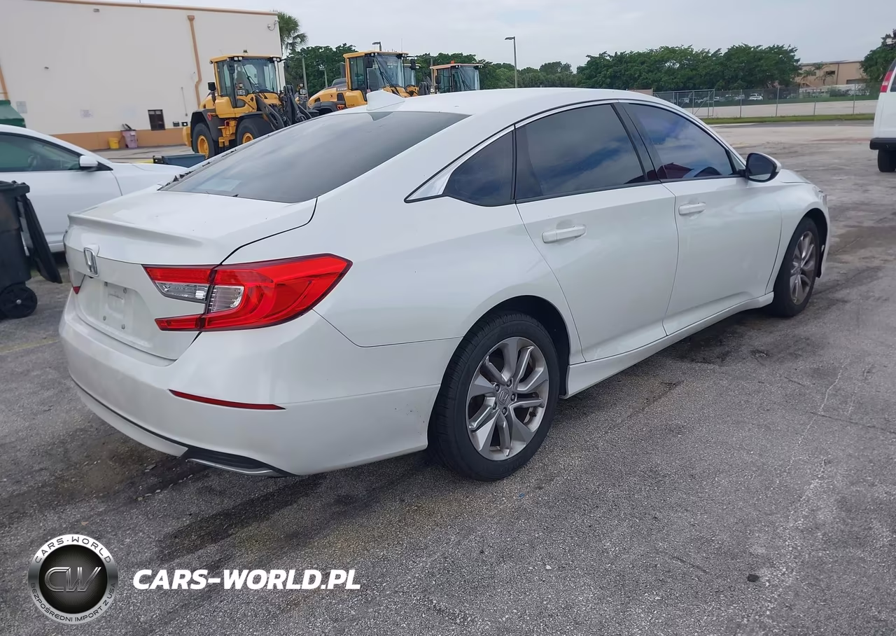 2018 Honda Accord Lx VIN:1HGCV1F15JA261626 - 4