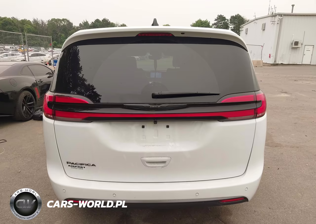 2026 Chrysler Pacifica Select VIN:2C4RC1BG0TR197793 - 16