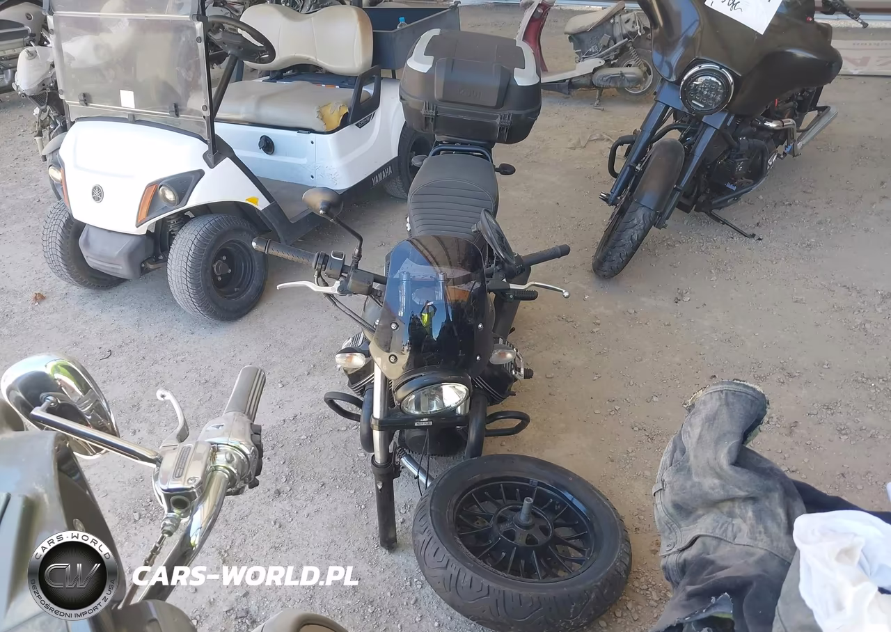 2017 Moto Guzzi V9 Roamer VIN:ZGULHU018HM000352 - 5