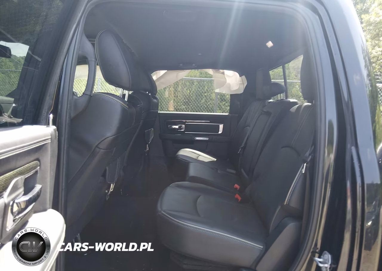 2018 Ram 1500 Limited 4X4 5'7 Box VIN:1C6RR7PT6JS174500 - 8