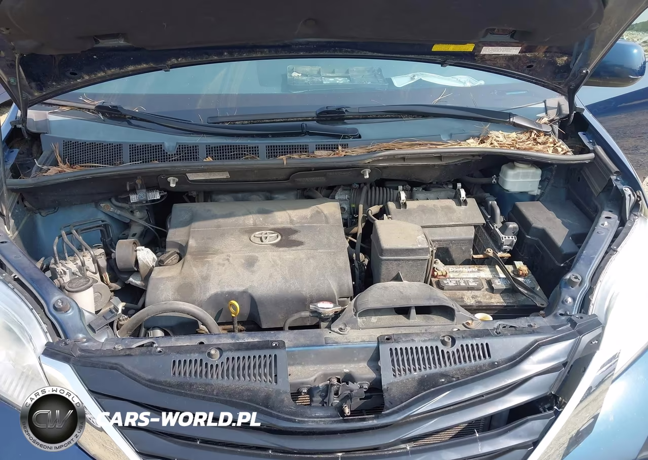 2012 Toyota Sienna Le V6 8 Passenger VIN:5TDKK3DC9CS239198 - 10