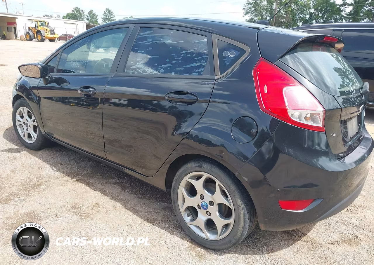 2014 Ford Fiesta Se VIN:3FADP4EJ7EM151806 - 3