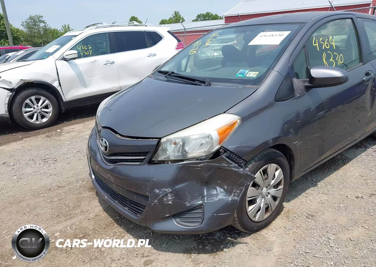 2012 Toyota Yaris Le VIN:JTDJTUD3XCD540038 - 6